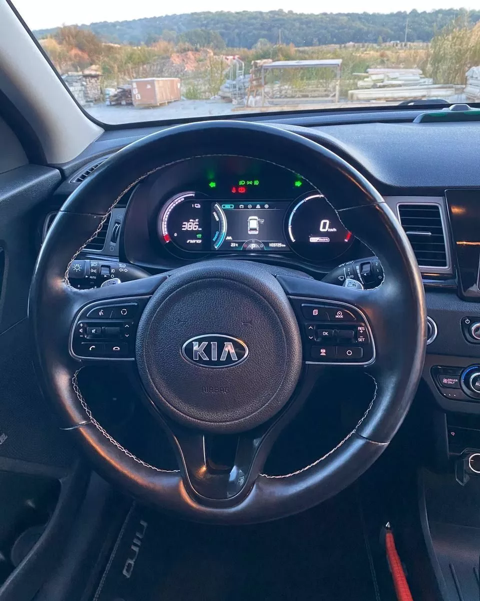 Kia Niro  64 kWh 201981