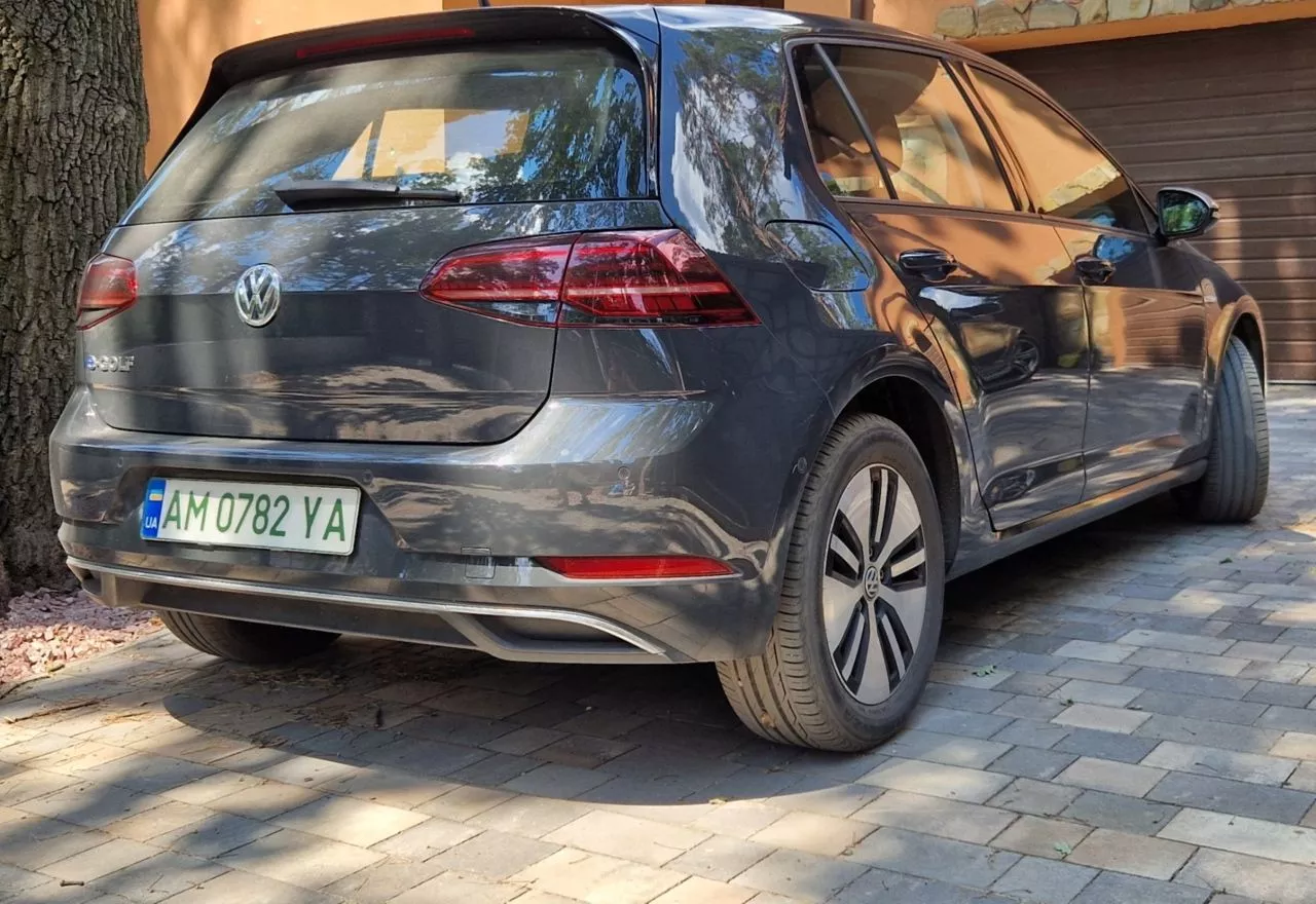 Volkswagen e-Golf  35.8 kWh 201781