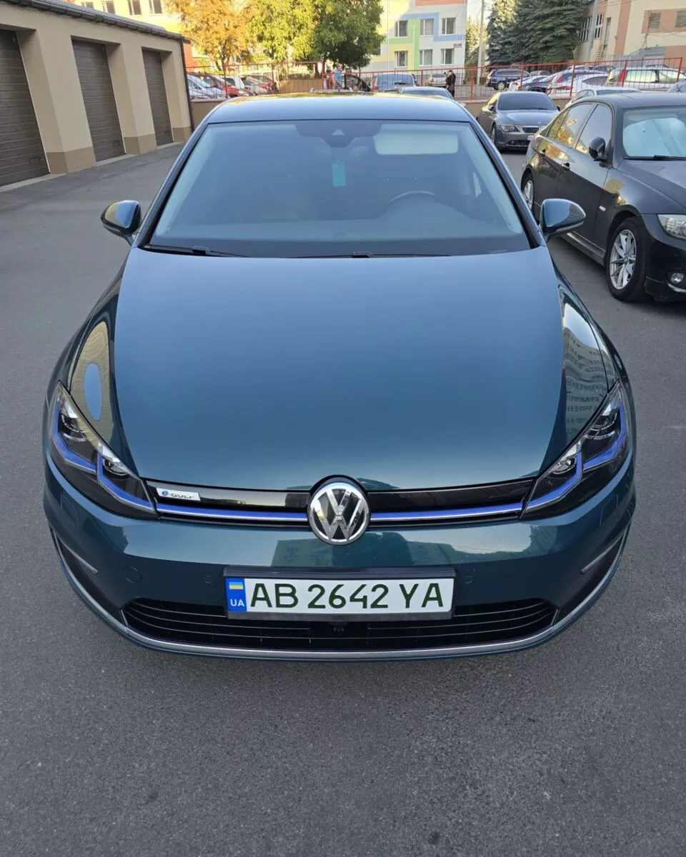 Volkswagen e-Golf  201821