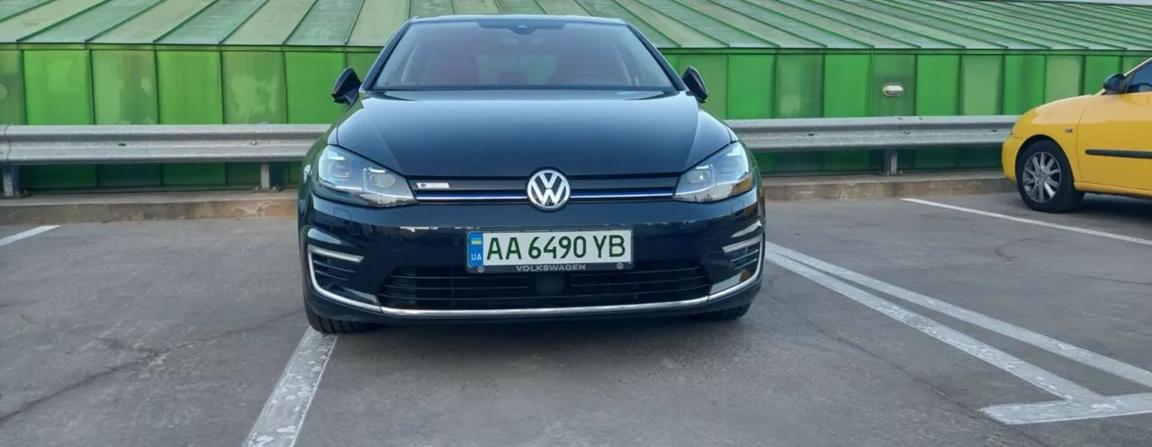 Volkswagen e-Golf  35.8 kWh 201941