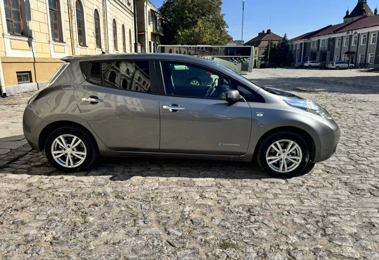 Nissan Leaf  30 kWh 201641