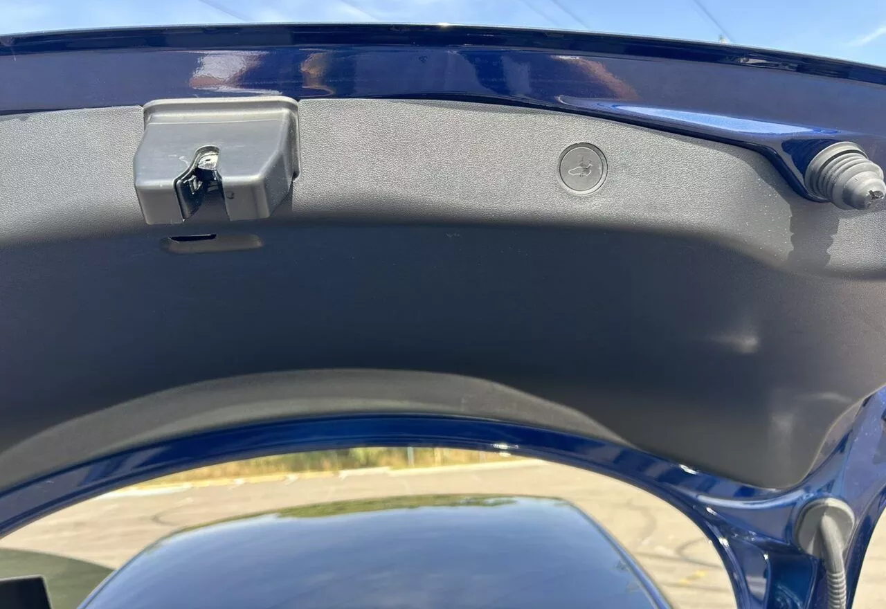 Tesla Model 3  60 kWh 2023141