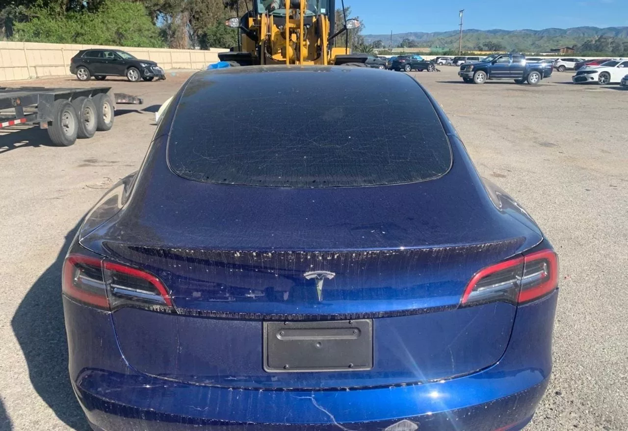 Tesla Model 3  60 kWh 2023161