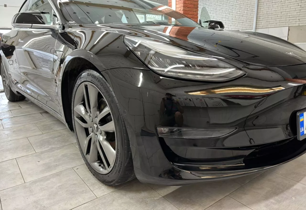 Tesla Model 3  75 kWh 2019101