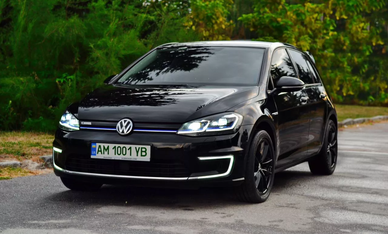 Volkswagen e-Golf  35.8 kWh 2018141