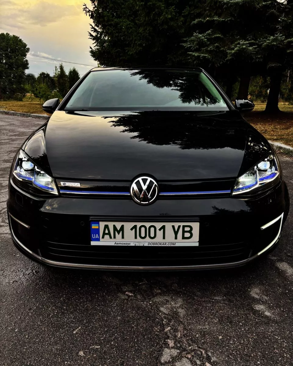 Volkswagen e-Golf  35.8 kWh 2018231