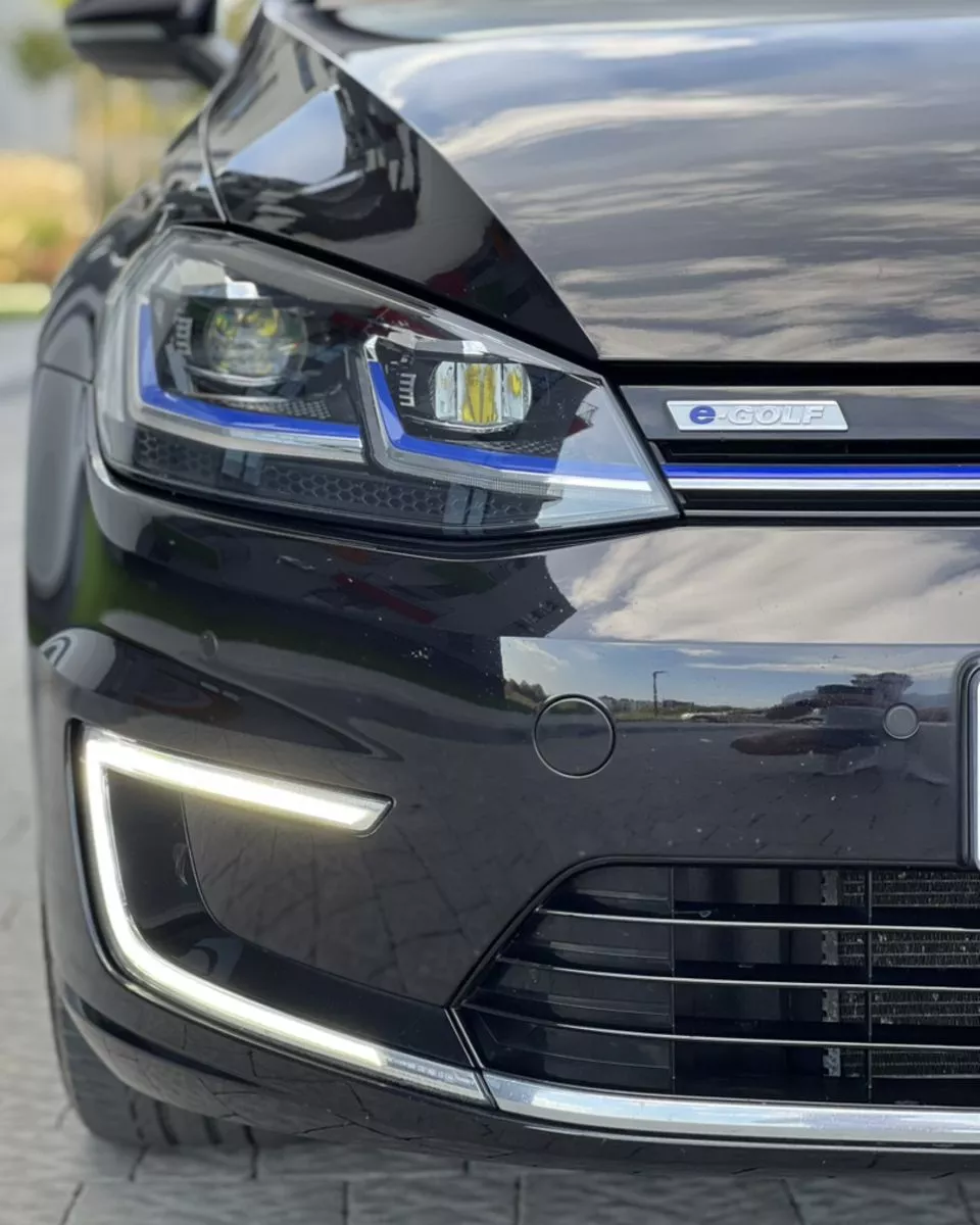 Volkswagen e-Golf  36 kWh 2018351