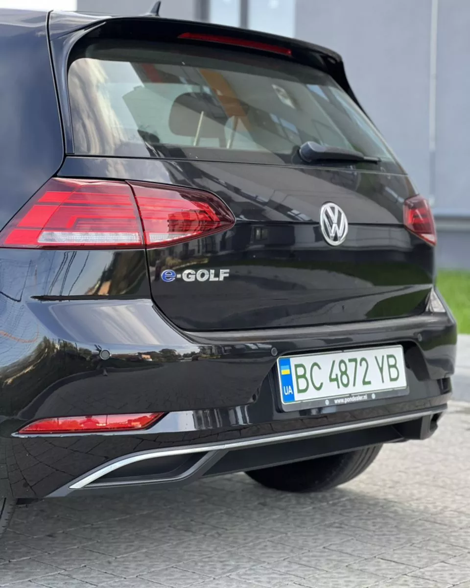 Volkswagen e-Golf  36 kWh 201831