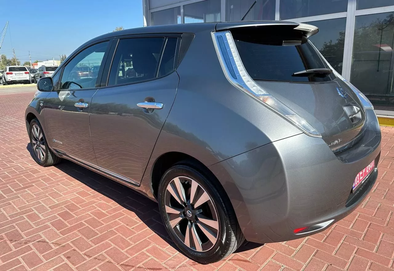 Nissan Leaf  24 kWh 201521