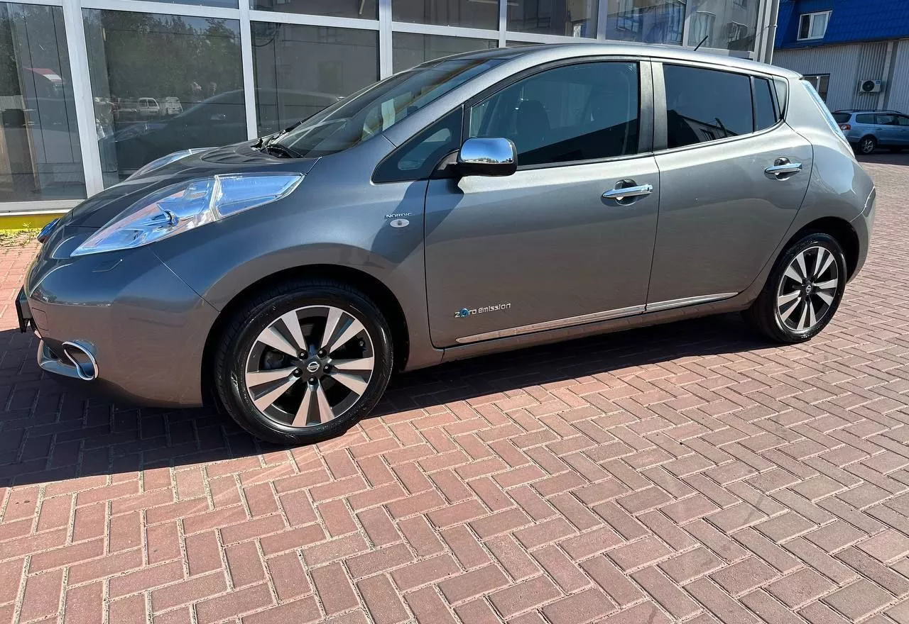 Nissan Leaf  24 kWh 201541