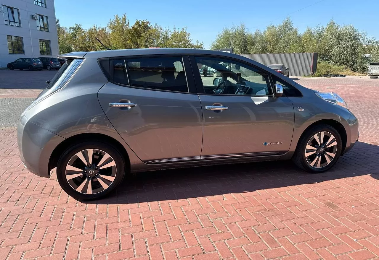 Nissan Leaf  24 kWh 201581