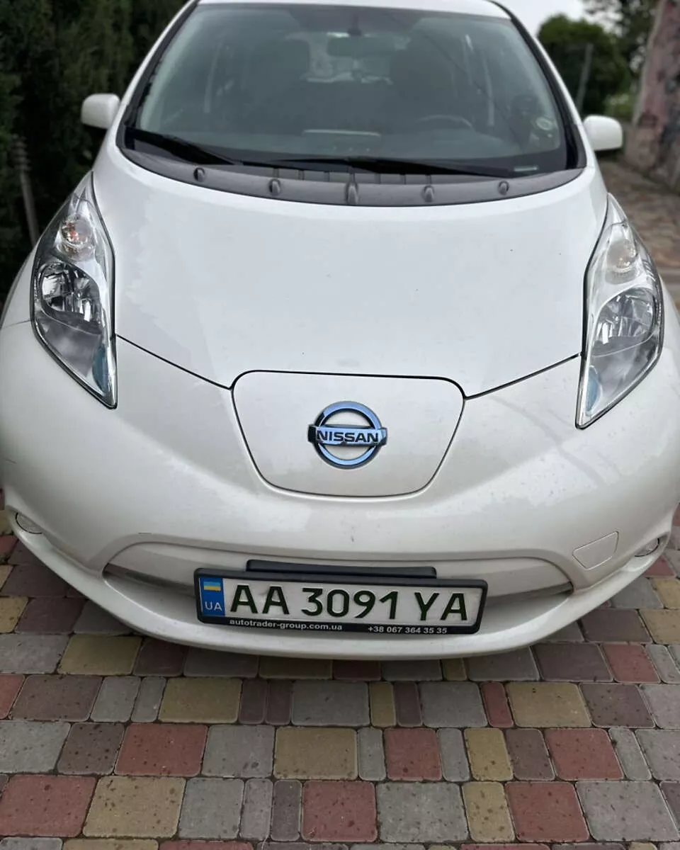 Nissan Leaf  24 kWh 201421