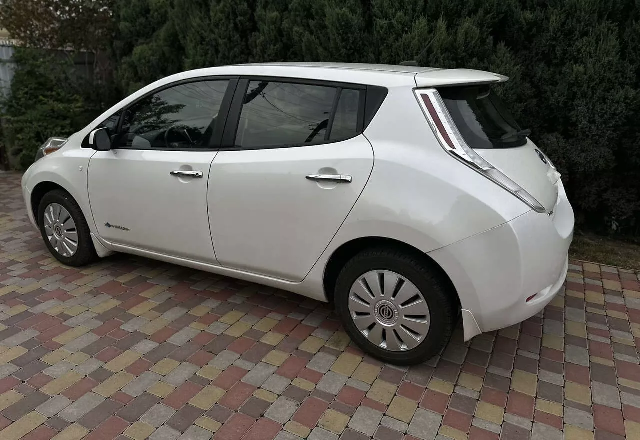 Nissan Leaf  24 kWh 201441