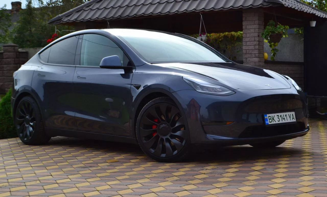 Tesla Model Y  82 kWh 202071