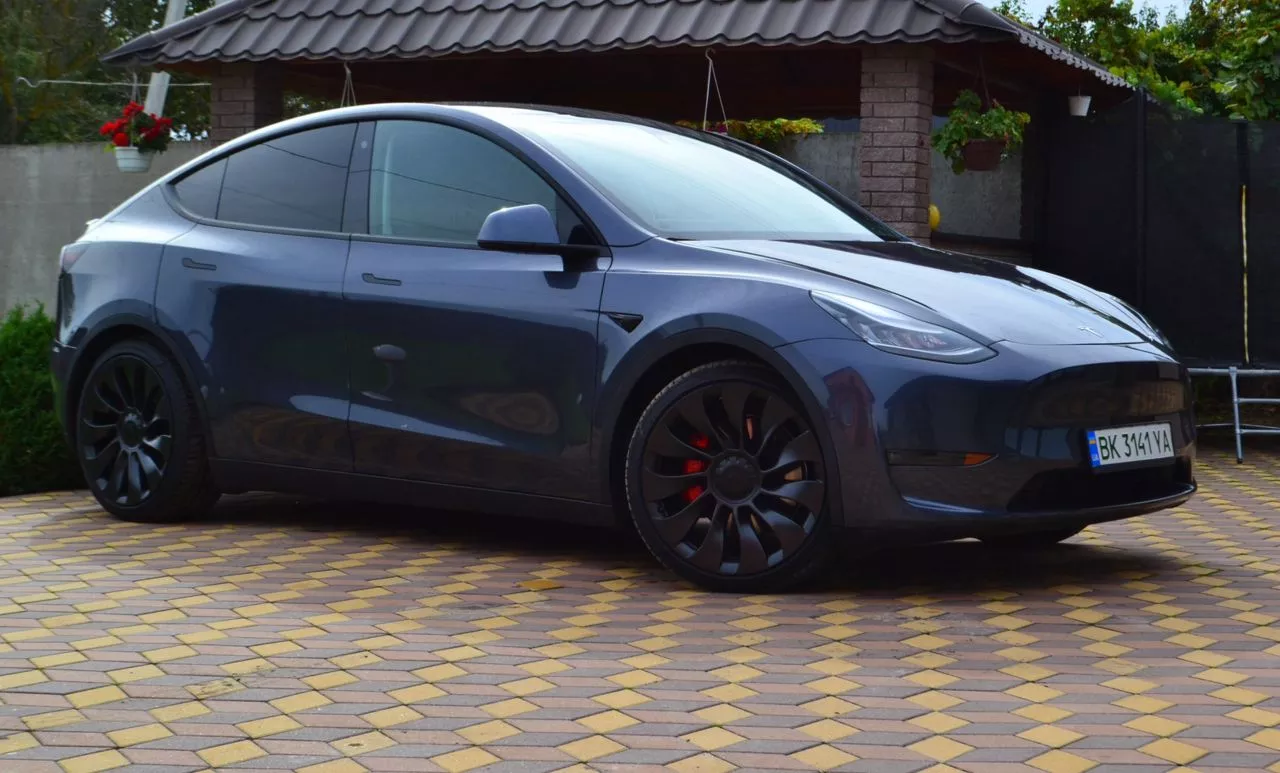 Tesla Model Y  82 kWh 202081