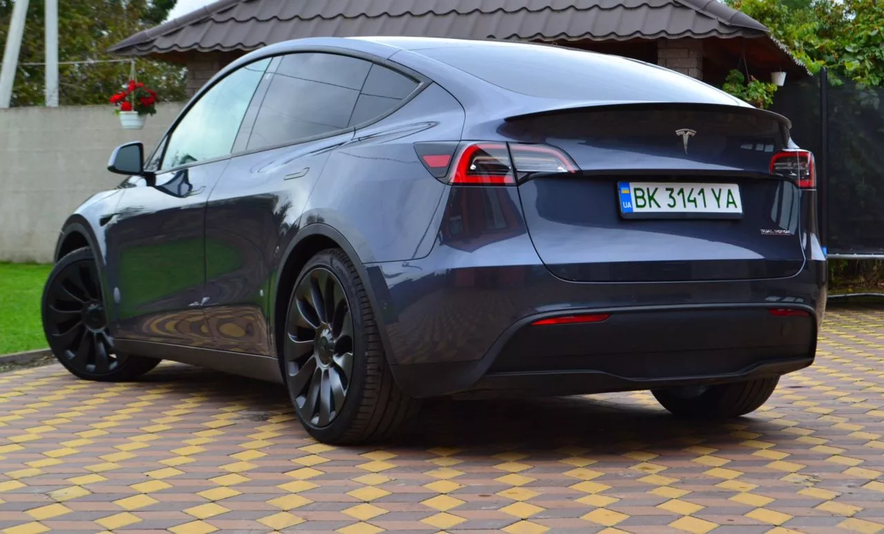 Tesla Model Y  82 kWh 2020191