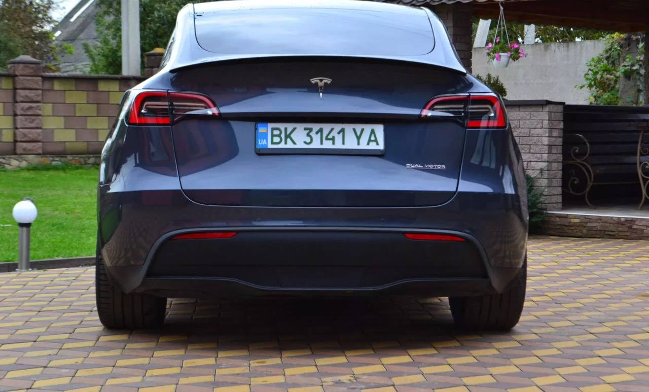 Tesla Model Y  82 kWh 2020311