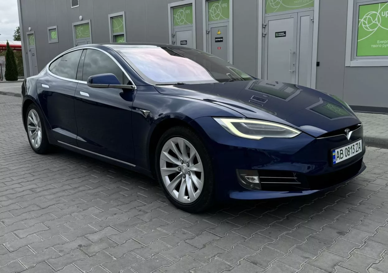 Tesla Model S  100 kWh 201811