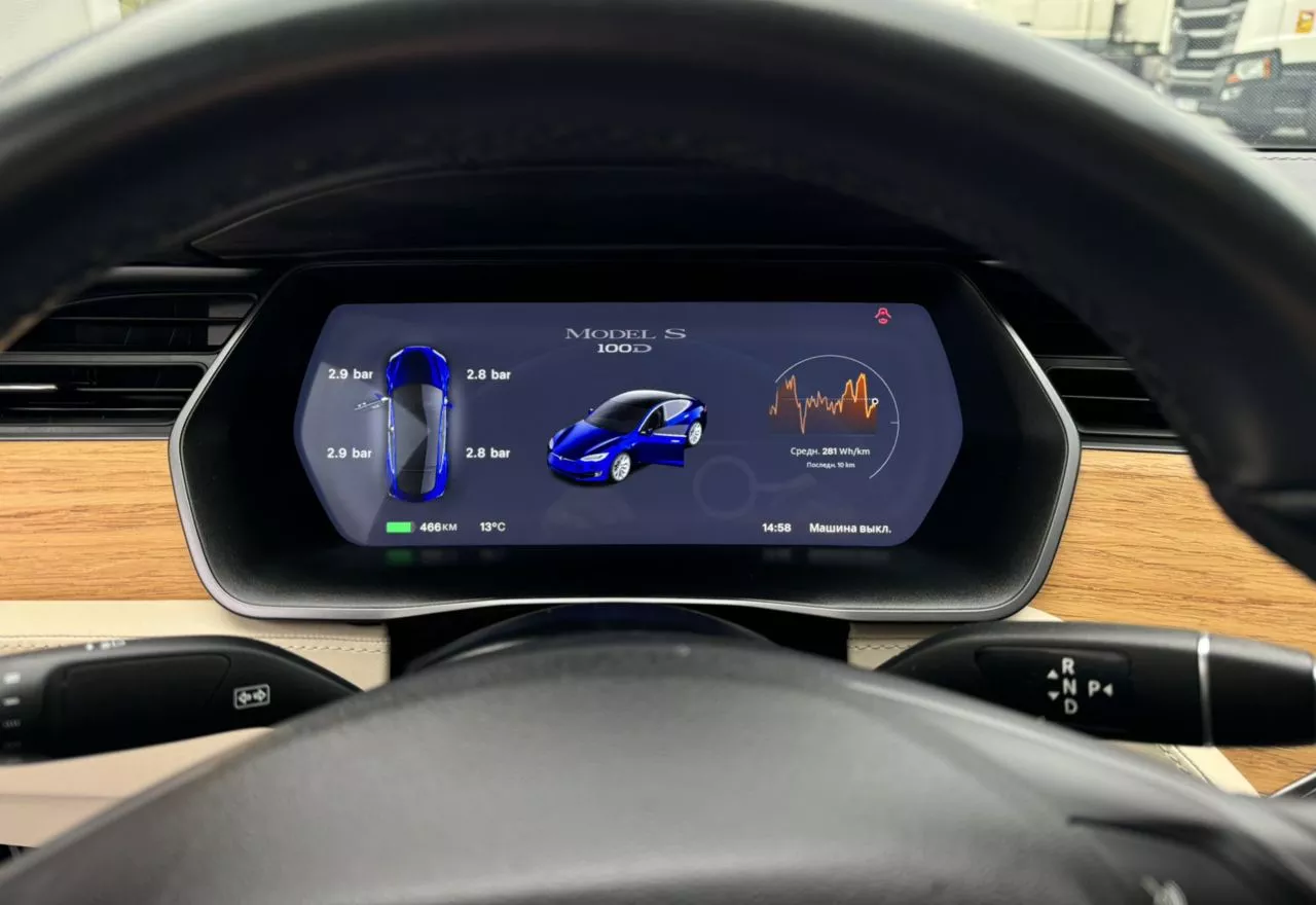 Tesla Model S  100 kWh 2018131