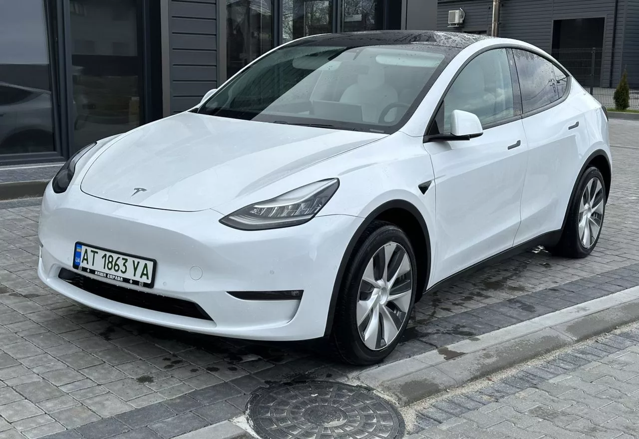 Tesla Model Y  80.5 kWh 202011