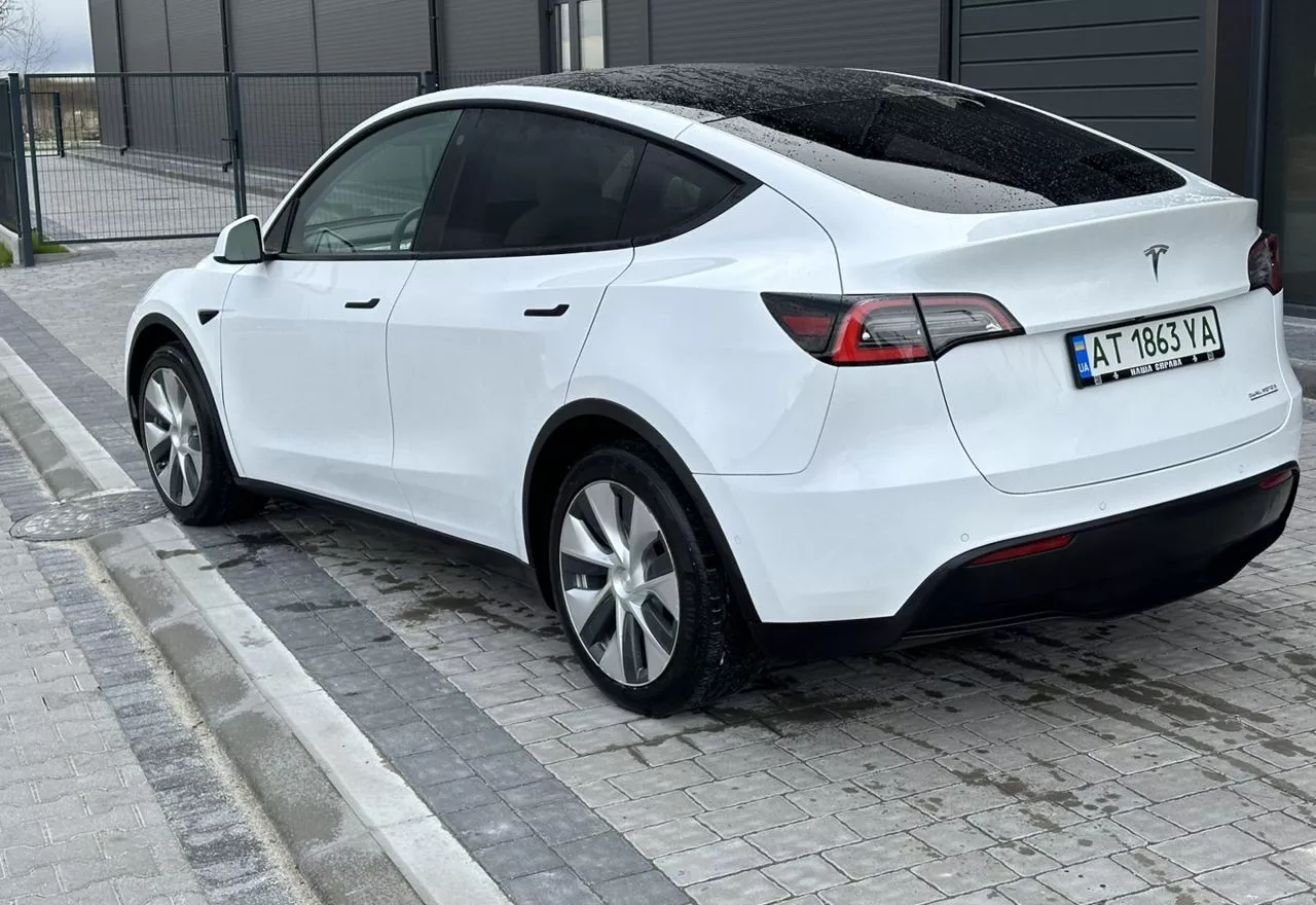 Tesla Model Y  80.5 kWh 202061