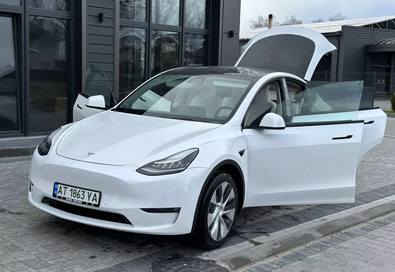 Tesla Model Y  80.5 kWh 202081