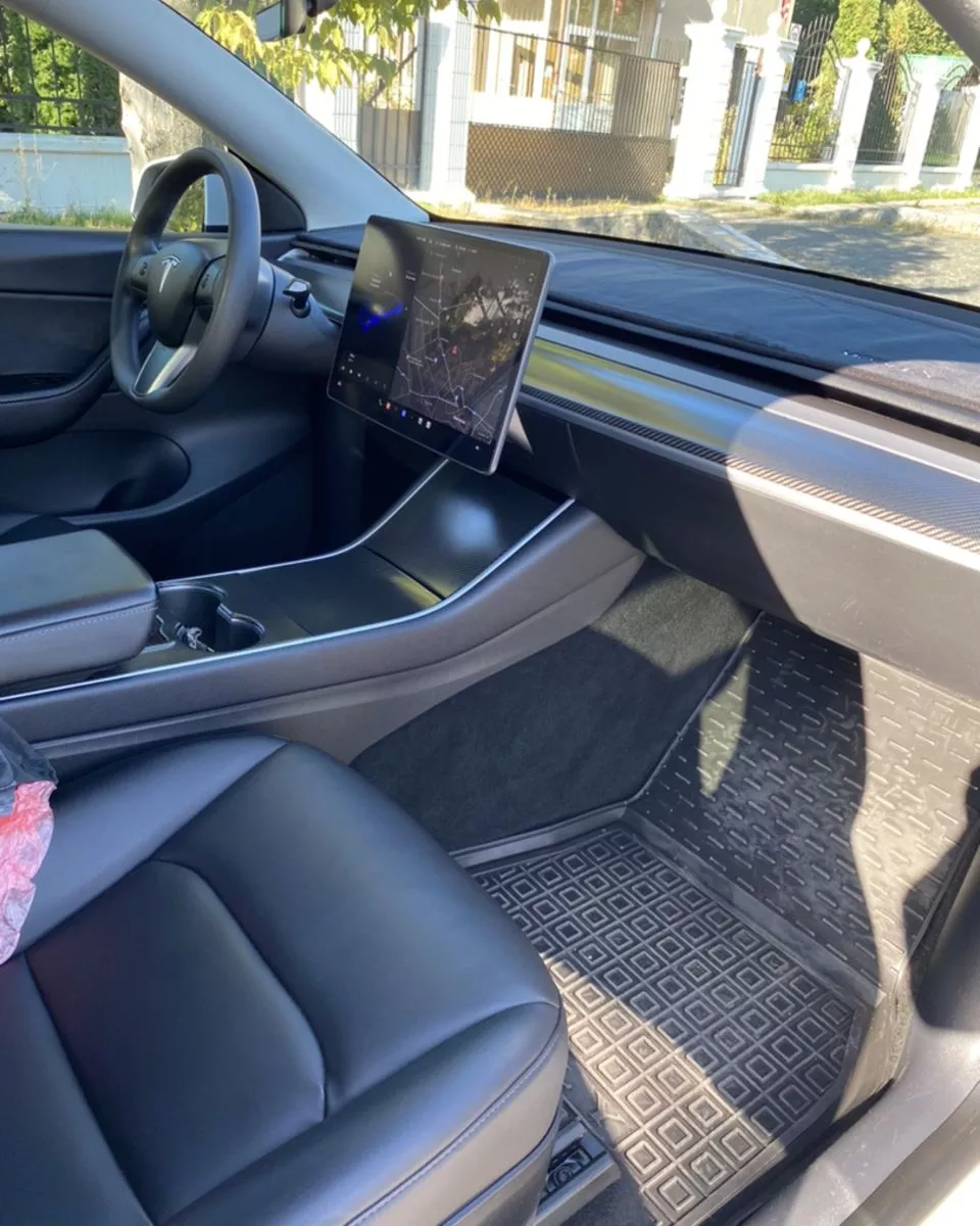 Tesla Model Y  75 kWh 202041