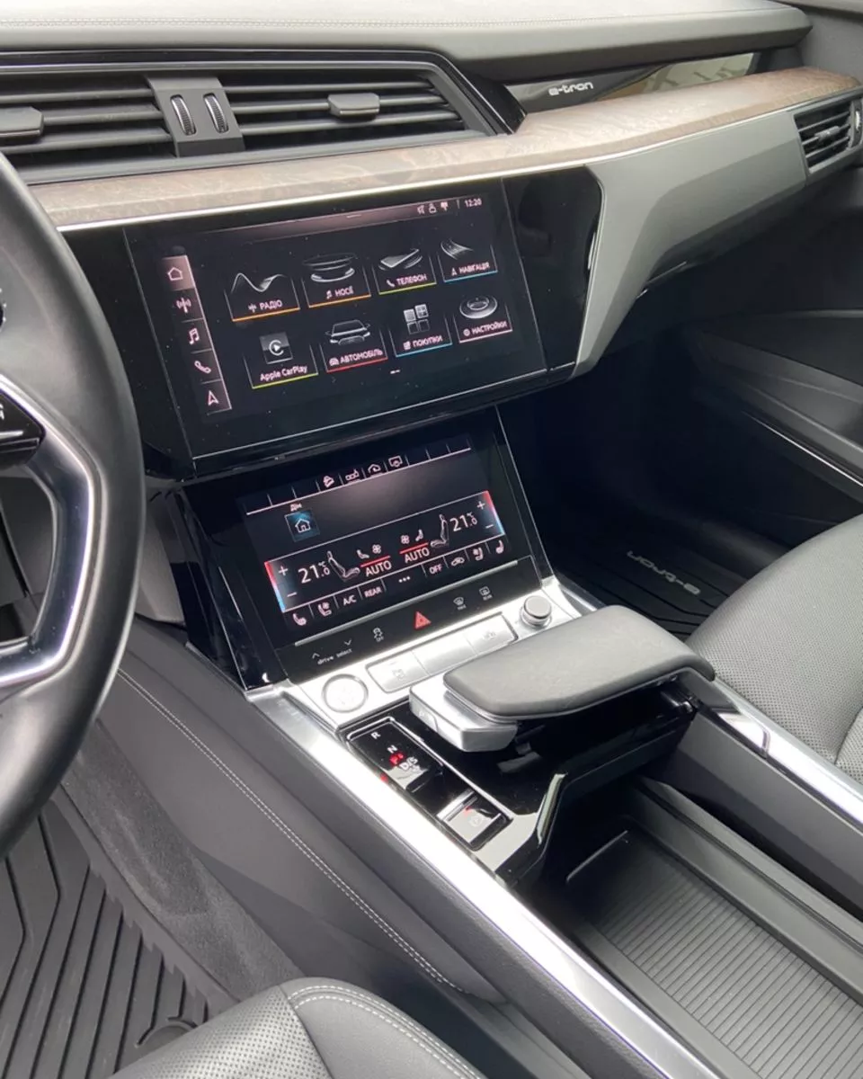 Audi E-tron  95 kWh 2019211