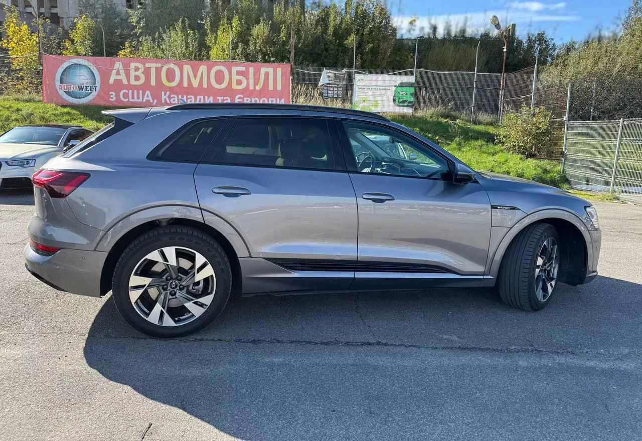 Audi E-tron  95 kWh 2021181