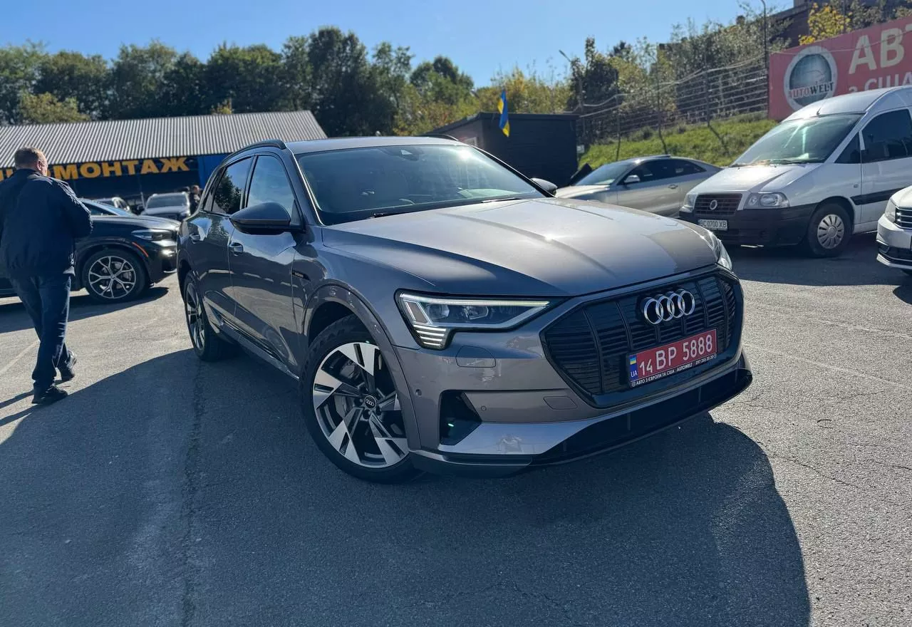 Audi E-tron  95 kWh 2021201