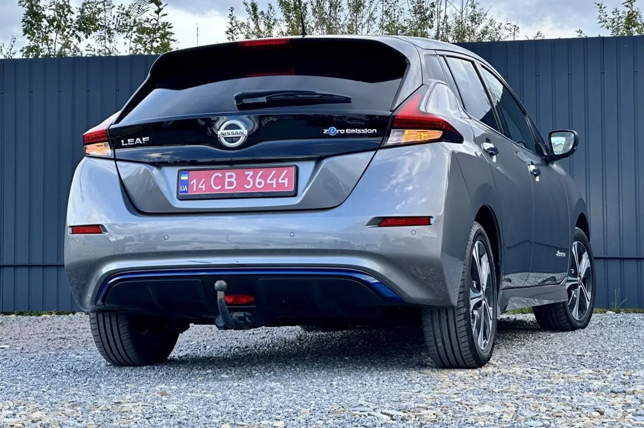 Nissan Leaf  62 kWh 2019381