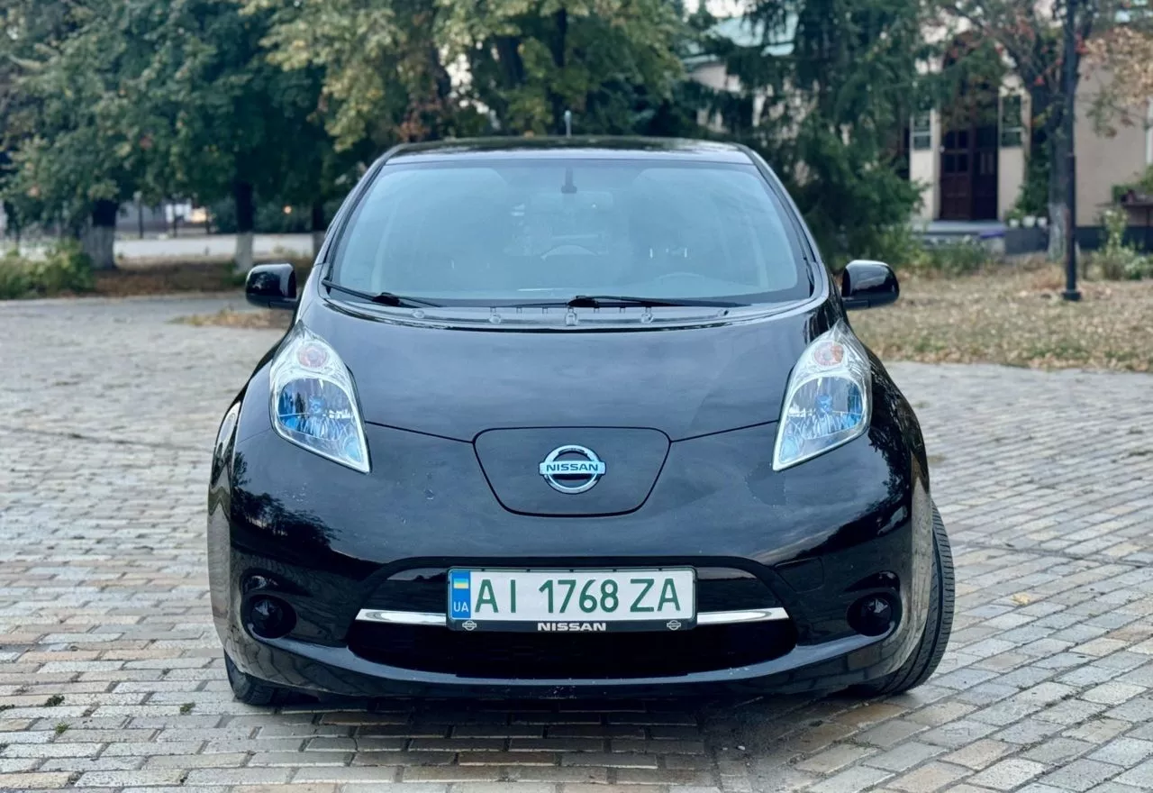 Nissan Leaf  24 kWh 2013351