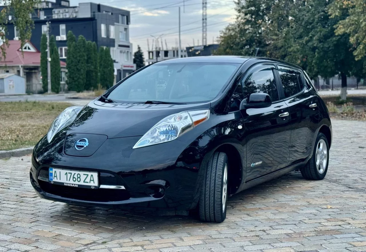 Nissan Leaf 