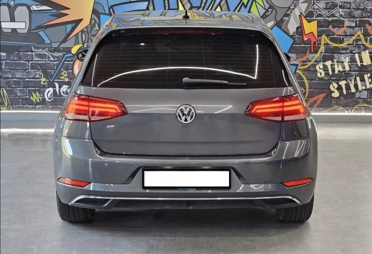 Volkswagen e-Golf  36 kWh 201921