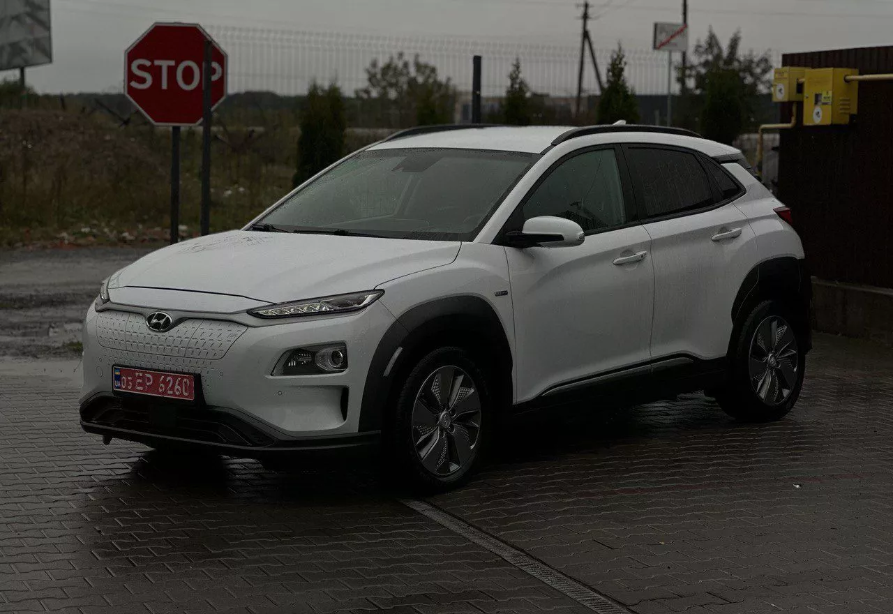 Hyundai Kona  67 kWh 202011