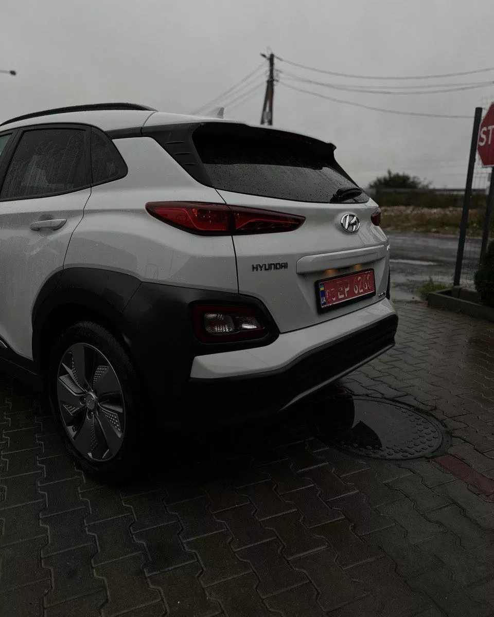 Hyundai Kona  67 kWh 202061