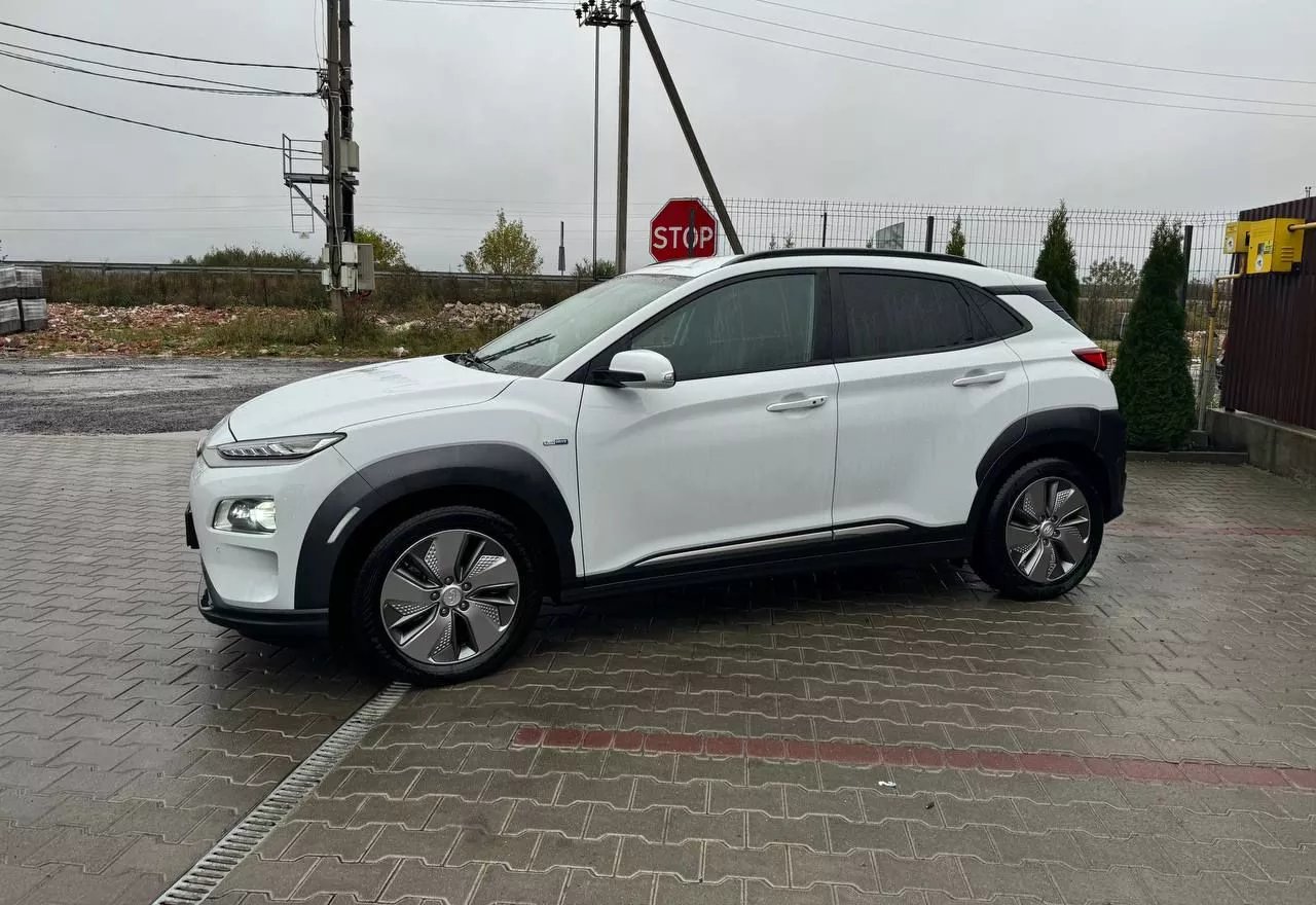 Hyundai Kona  67 kWh 2020231