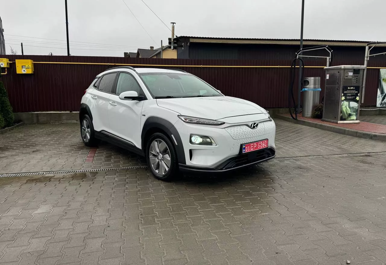 Hyundai Kona  67 kWh 2020261