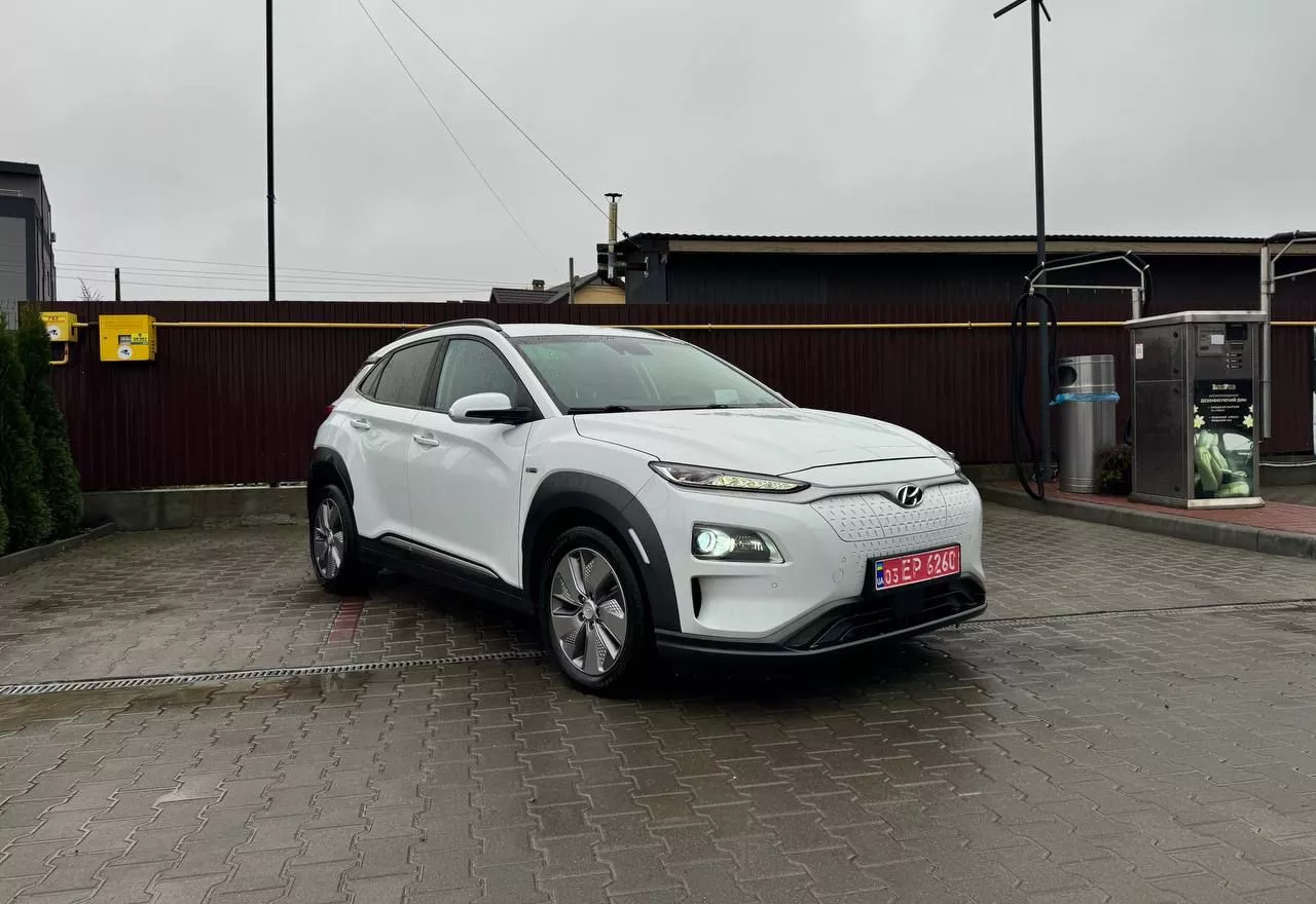 Hyundai Kona  67 kWh 2020271