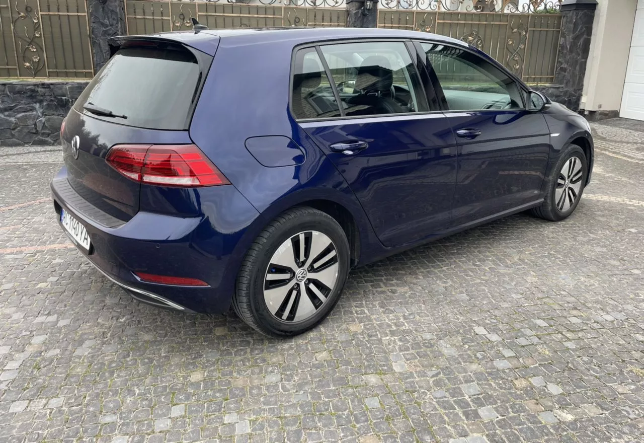 Volkswagen e-Golf  35.8 kWh 201741