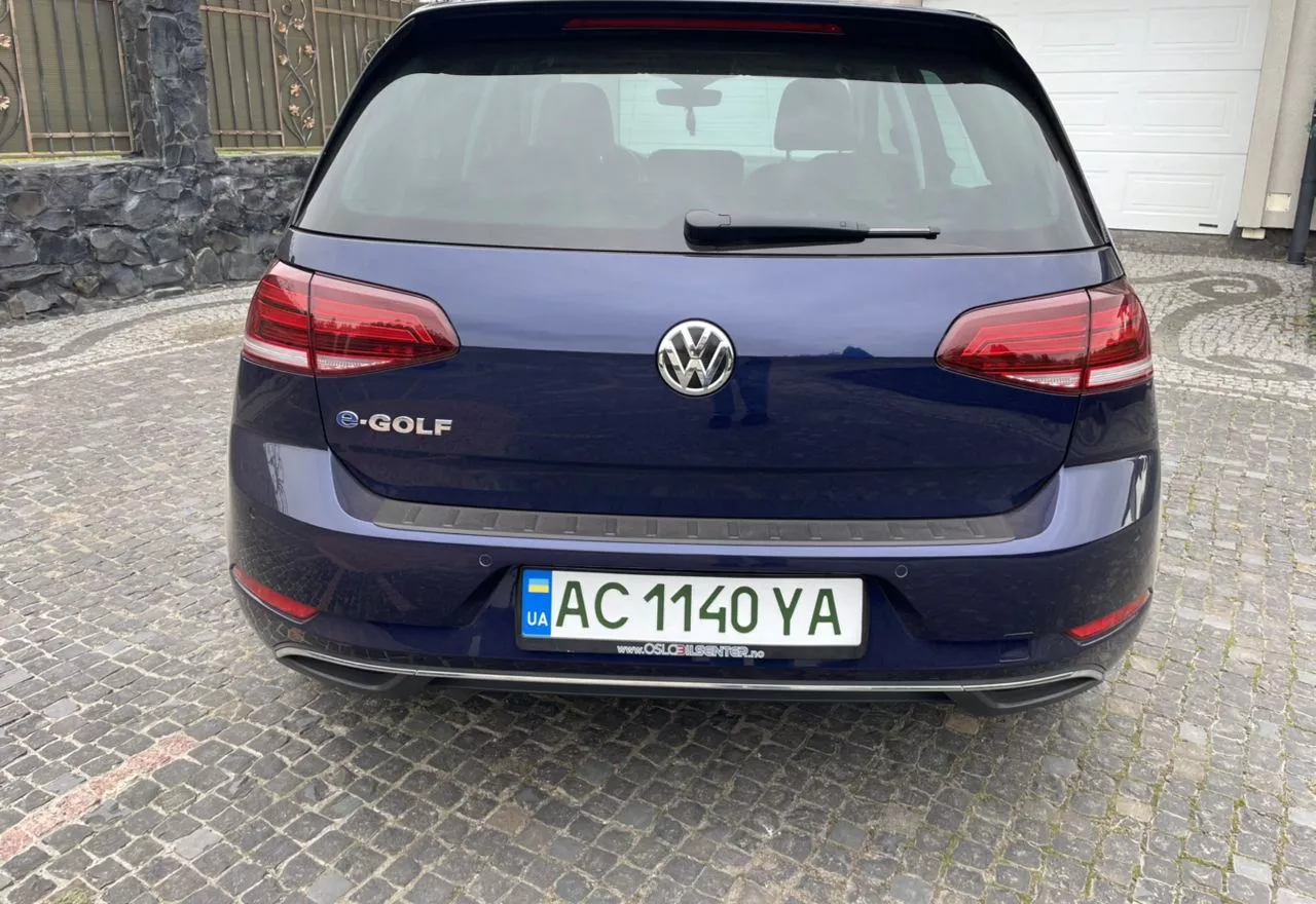 Volkswagen e-Golf  35.8 kWh 201761