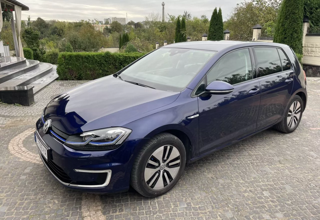 Volkswagen e-Golf  35.8 kWh 201781