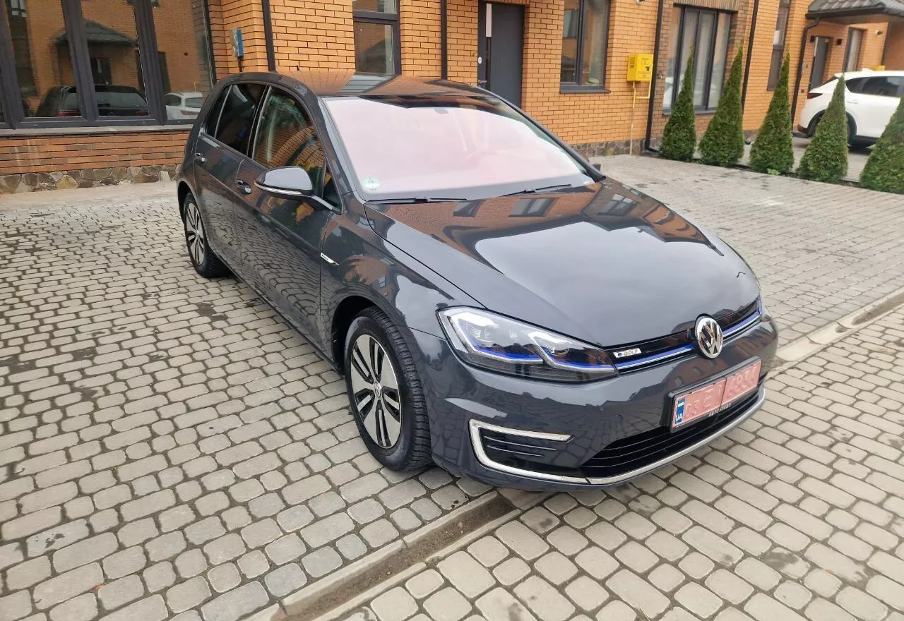 Volkswagen e-Golf  35.8 kWh 202021