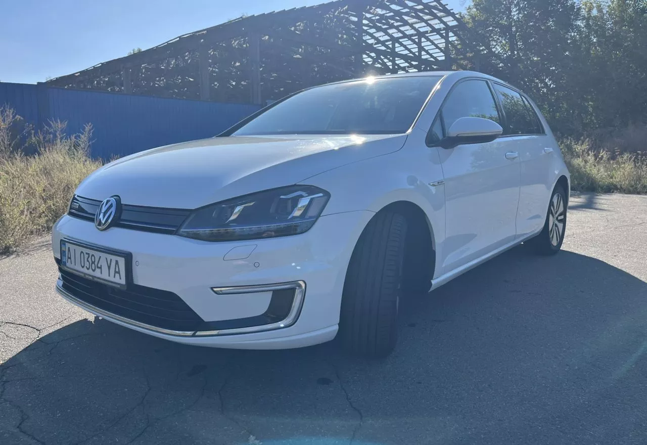 Volkswagen e-Golf  24 kWh 2015131