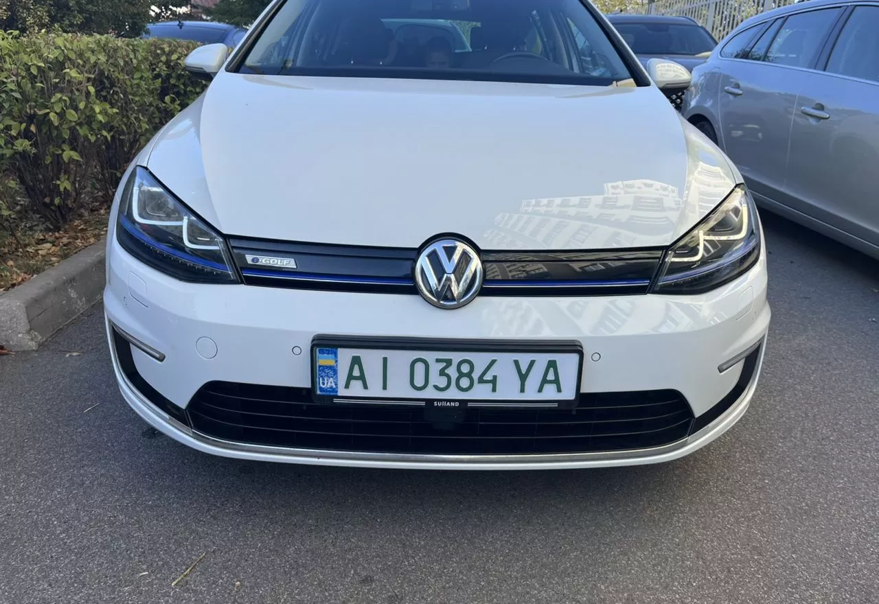 Volkswagen e-Golf  24 kWh 2015151