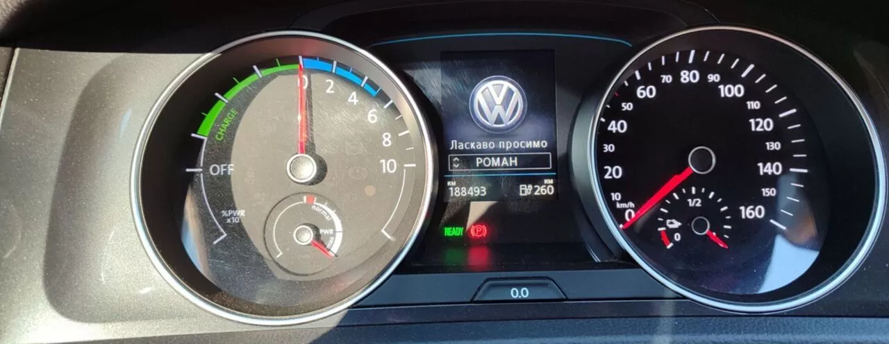 Volkswagen e-Golf  35.8 kWh 201751