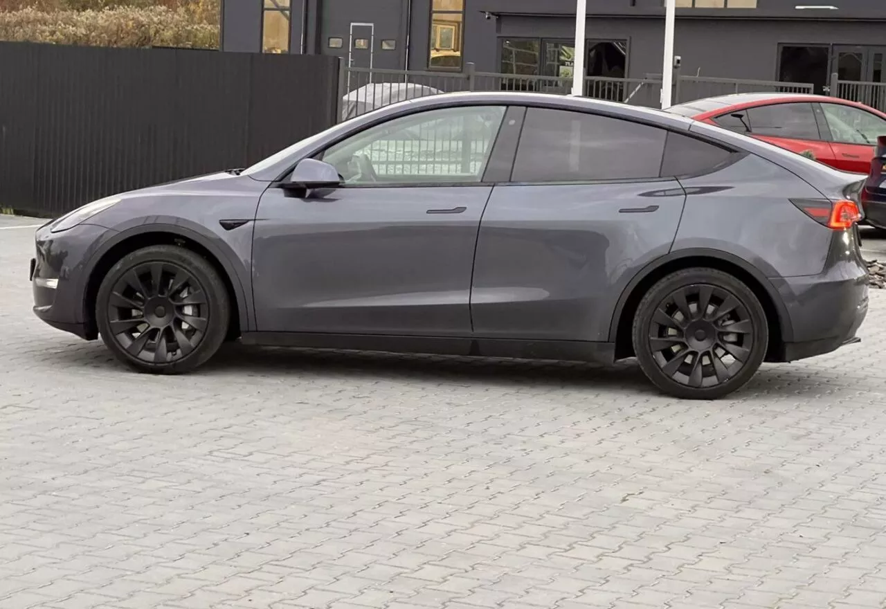 Tesla Model Y  75 kWh 202061