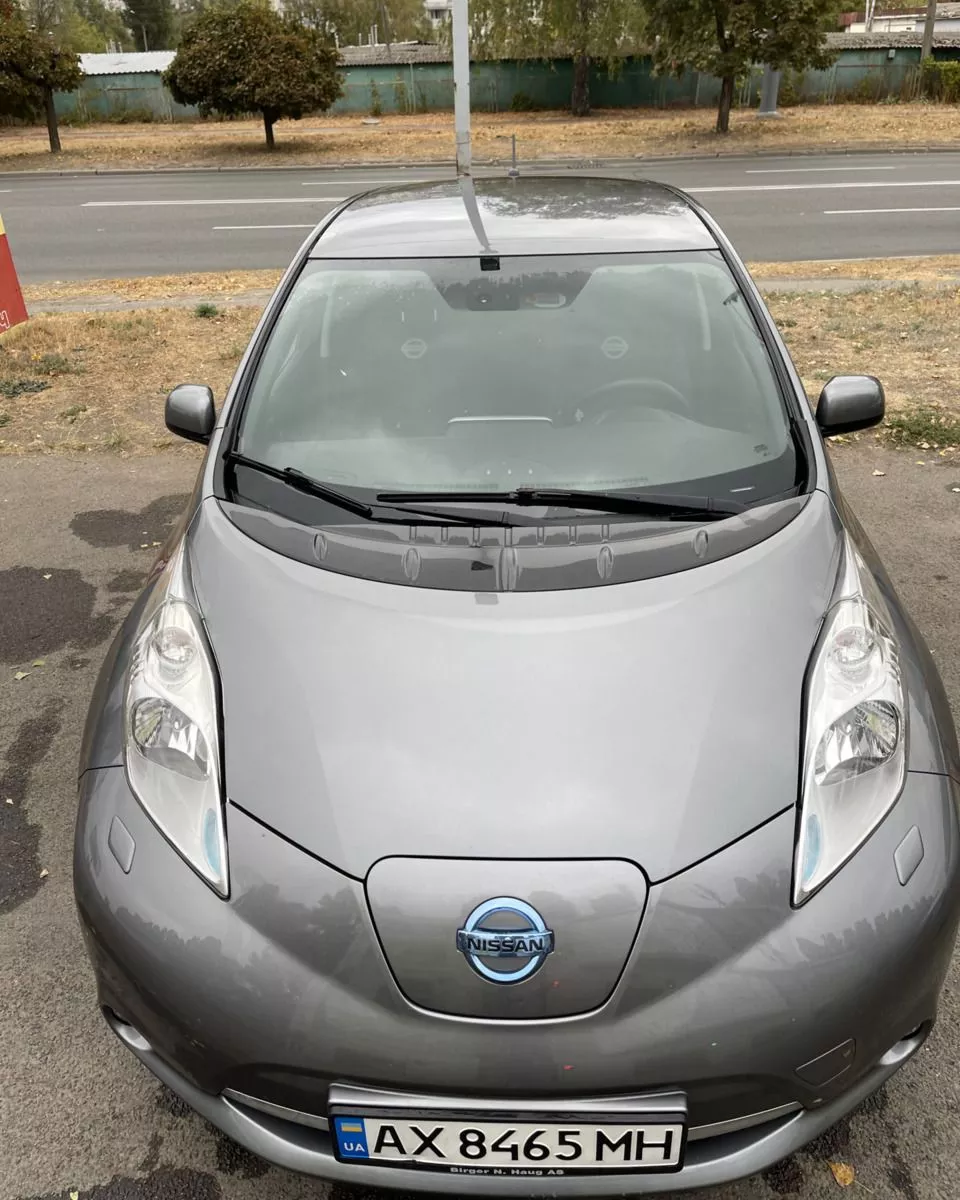 Nissan Leaf  24 kWh 2015101