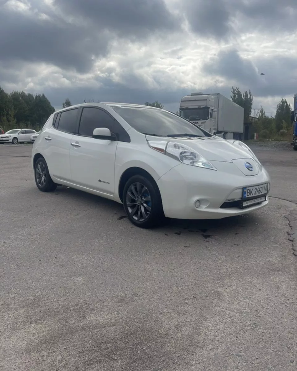 Nissan Leaf  201471