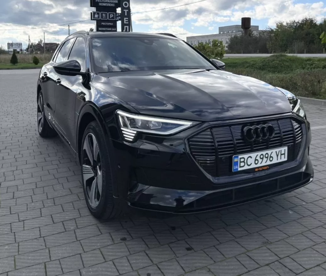 Audi E-tron  95 kWh 2022111